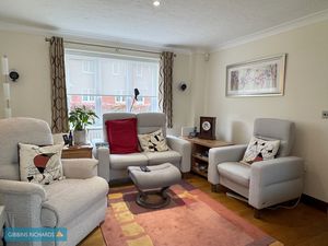 Sitting room- click for photo gallery